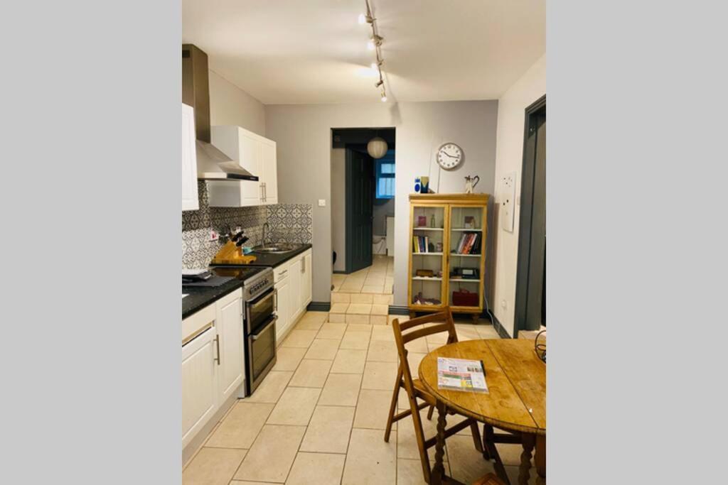 Beautiful Ground Floor Apartment In St Leonards Exterior photo